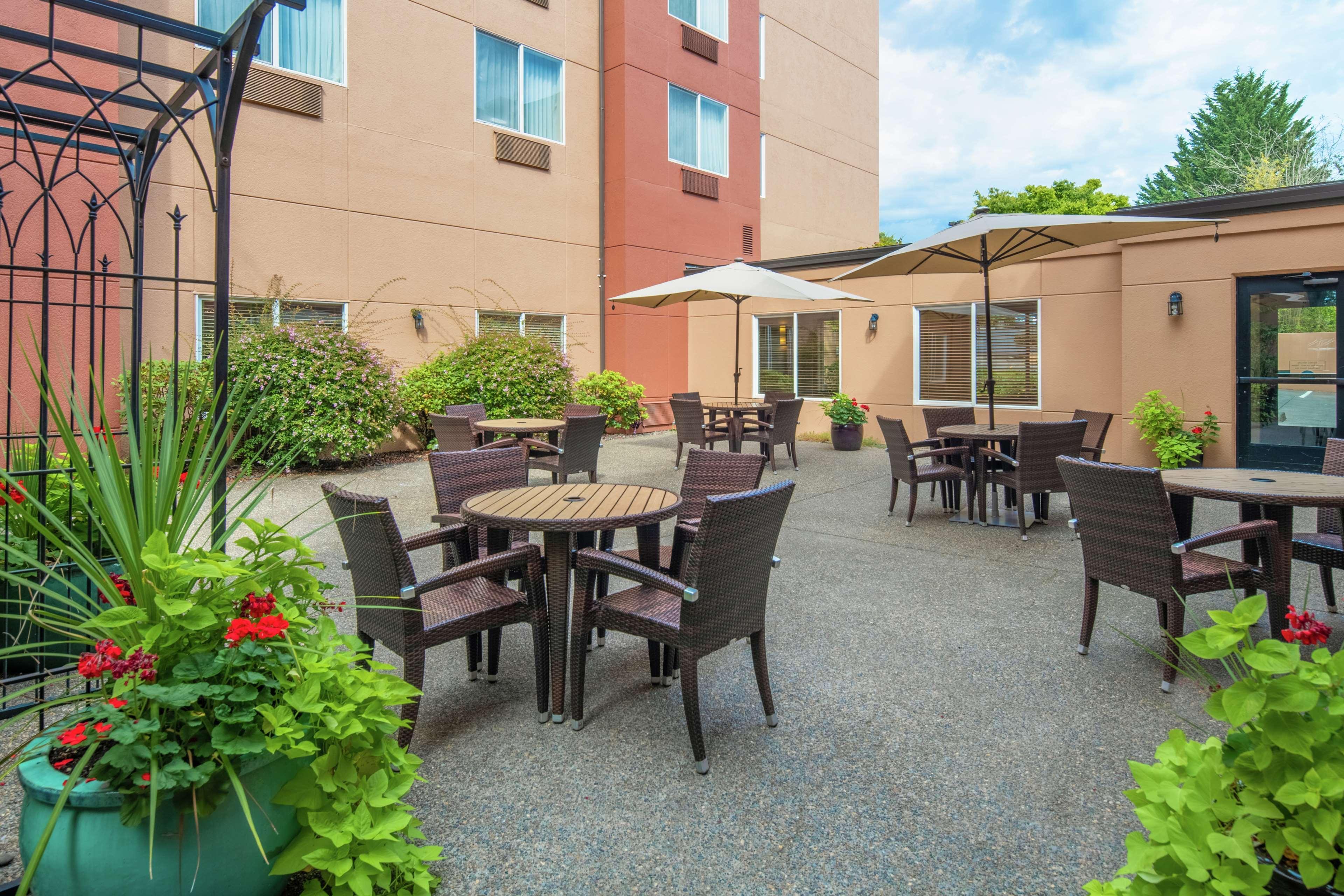 Doubletree By Hilton Portland Tigard Hotell Eksteriør bilde