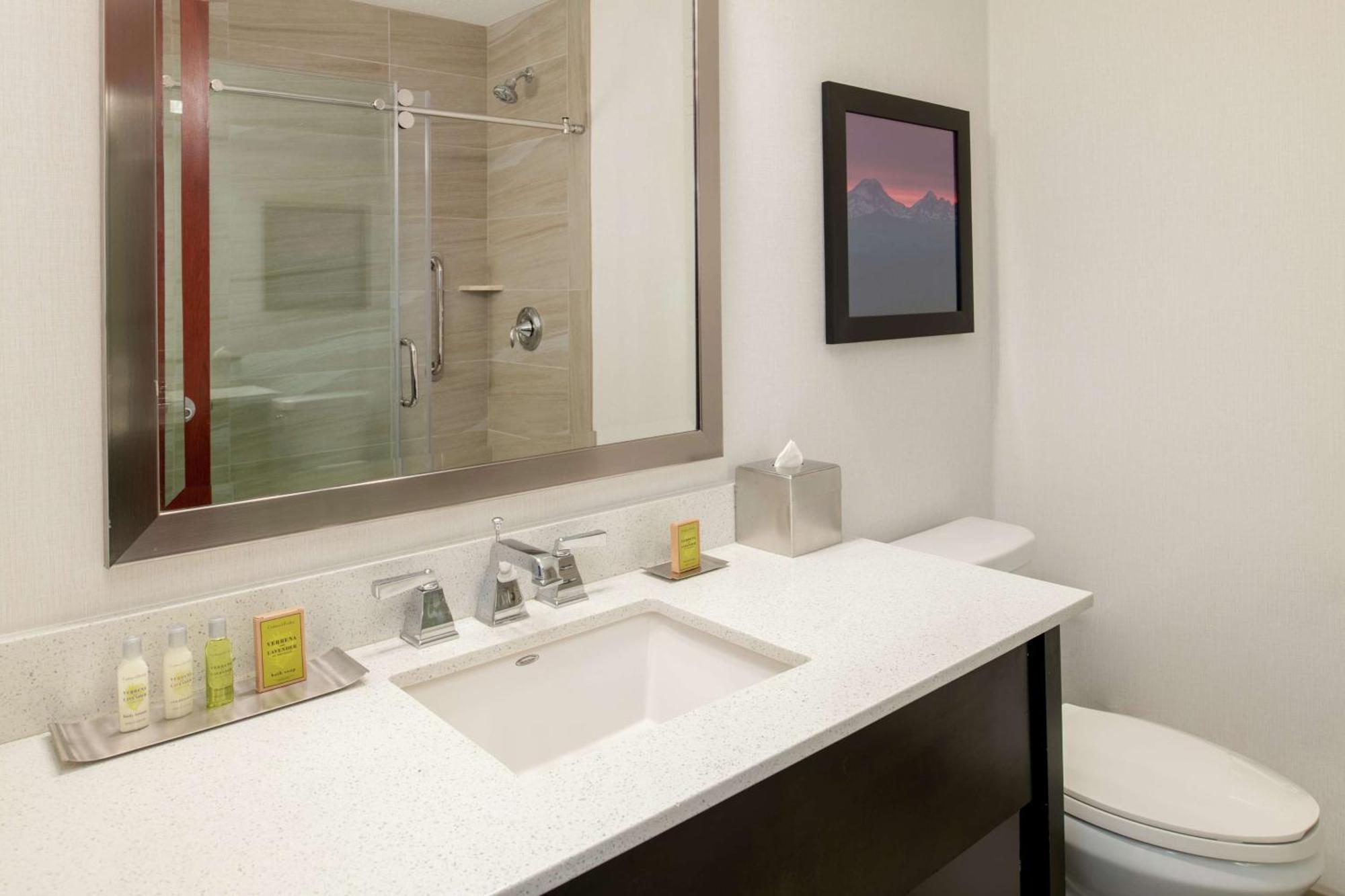 Doubletree By Hilton Portland Tigard Hotell Eksteriør bilde
