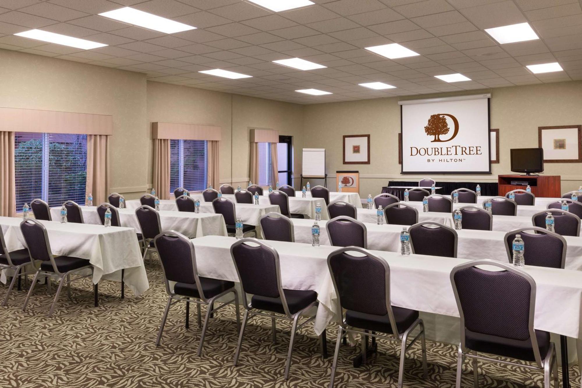 Doubletree By Hilton Portland Tigard Hotell Eksteriør bilde
