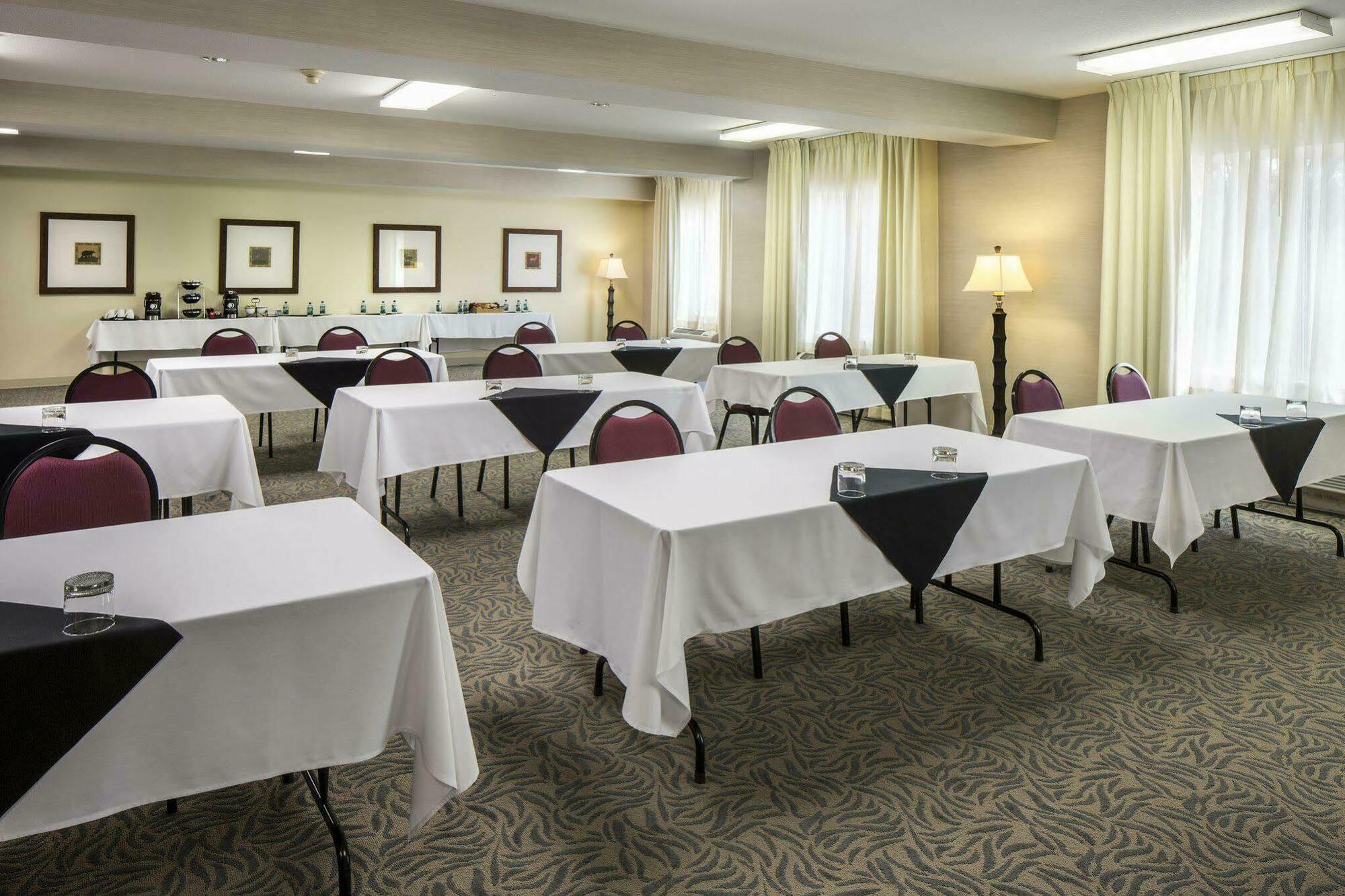 Doubletree By Hilton Portland Tigard Hotell Eksteriør bilde